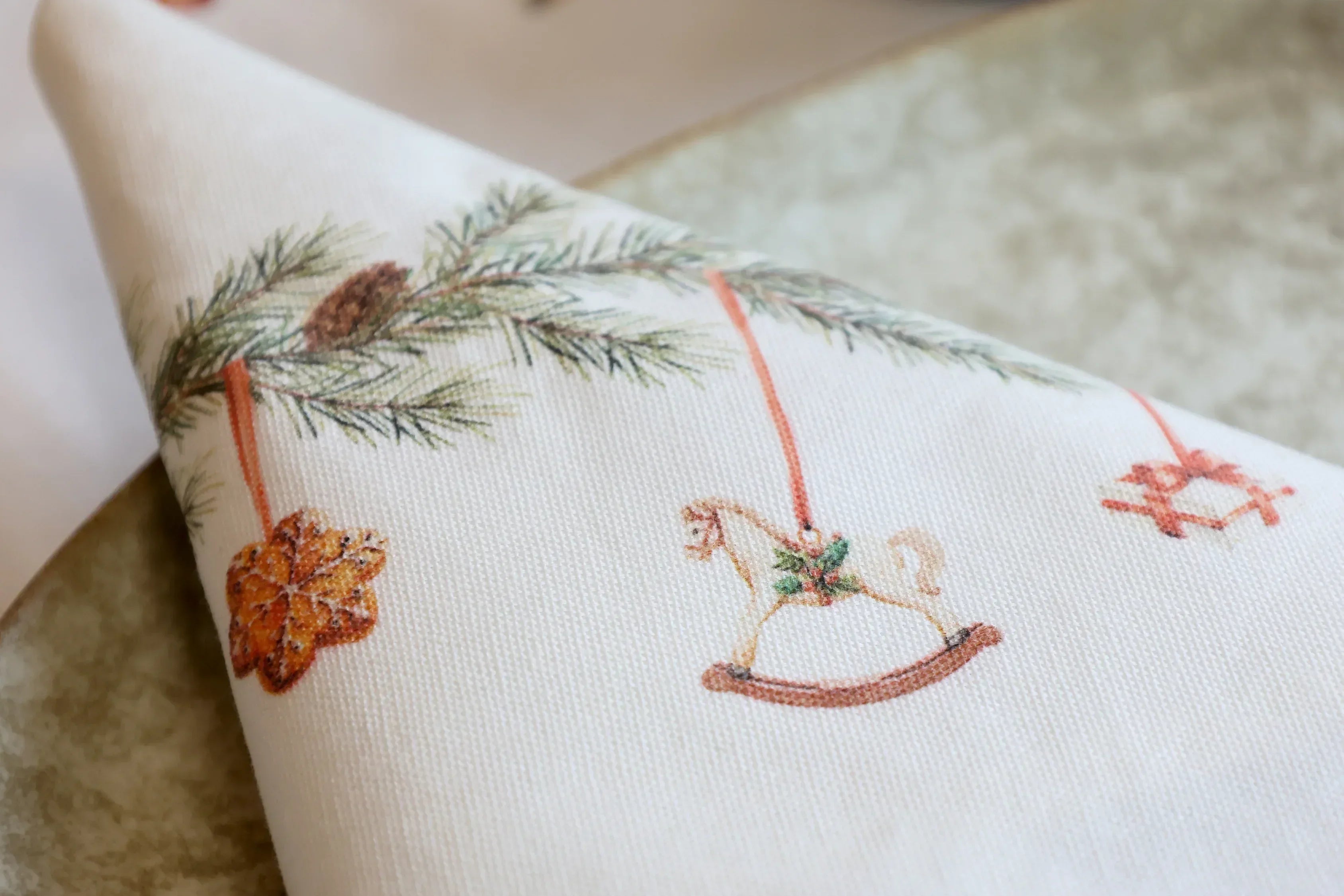 Chic Antique - Aix Stofserviet m. ranke - L40/B40 cm creme - Servietringen