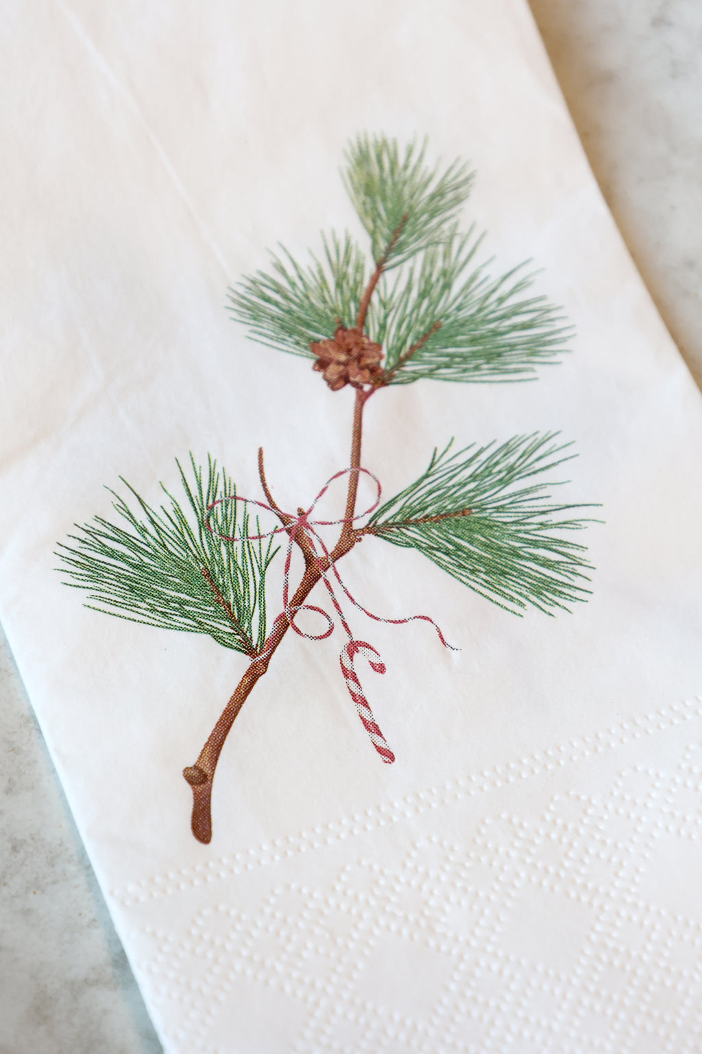 Papirservietter med julemotiv fra Chic Antique, 20x10 cm, dekorative og festlige til julens borddækning.
