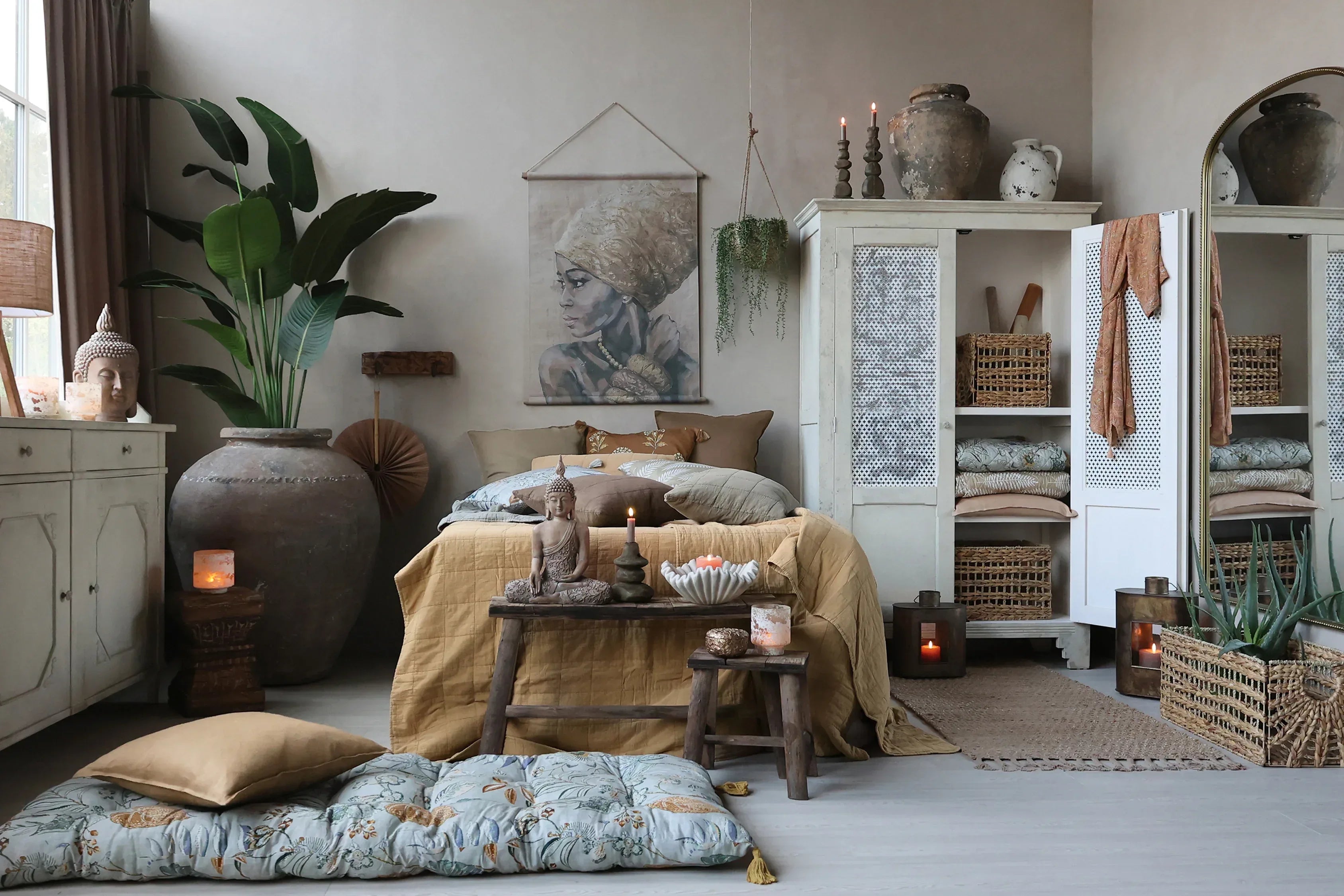 Chic Antique - Buddha siddende, H41/L30/B16 cm latte - Servietringen