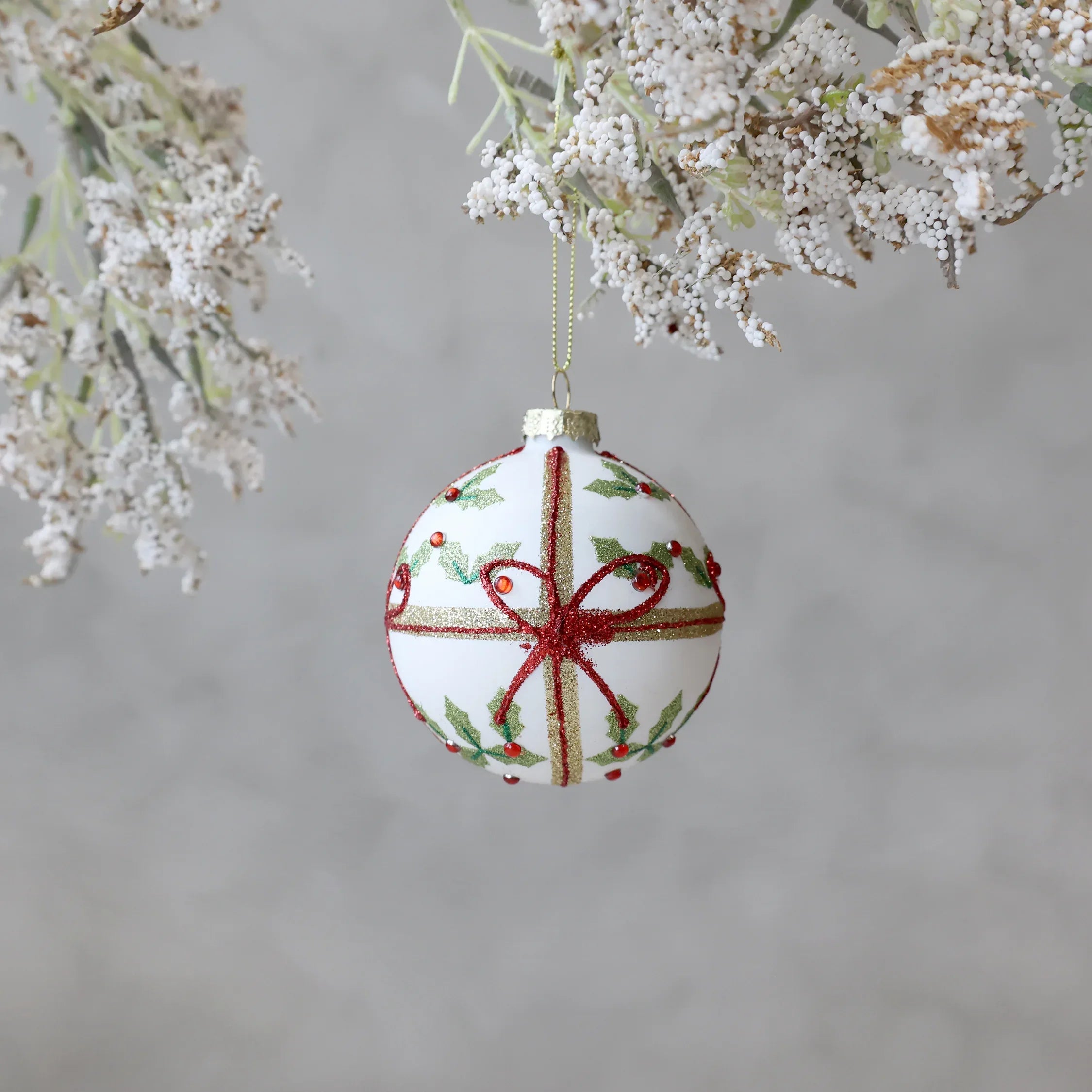 Chic Antique - Julekugle m. sløjfe Ø8 - Servietringen