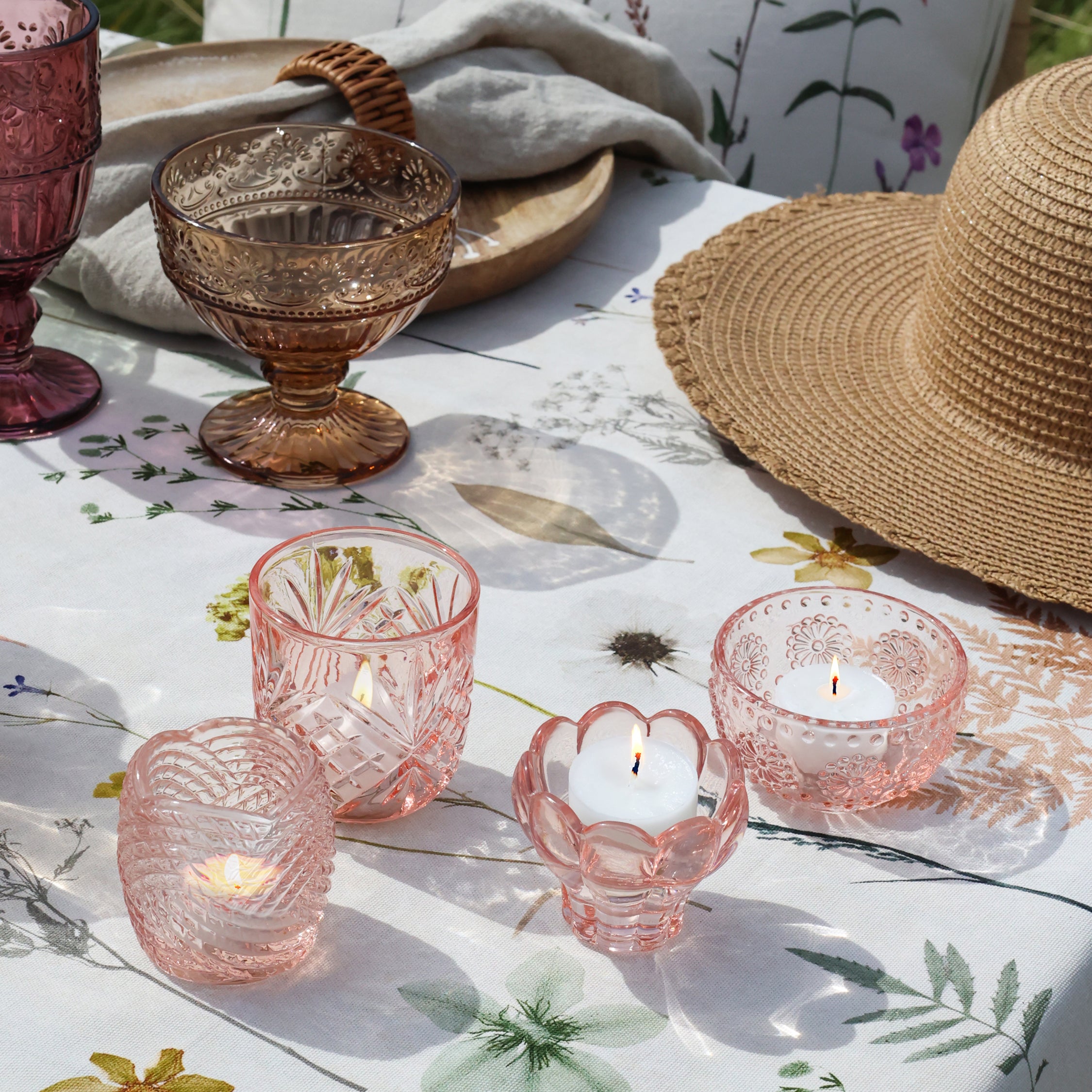 Chic Antique - Fyrfadsstage m. blomst - H7/Ø6,5 cm rosa