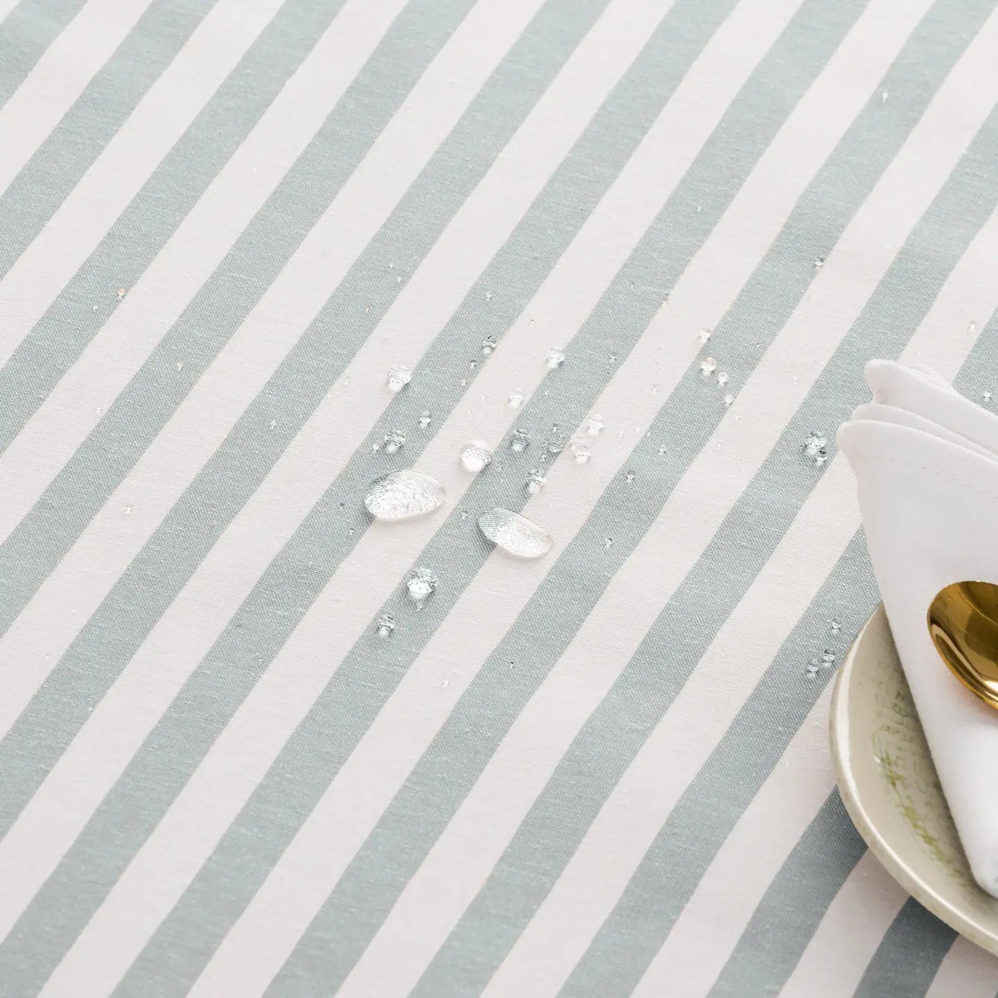 Antiplet dug Alma - bomuld med stoflignende følelse, striber - Havblå - Servietringen