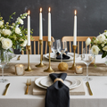 Klassisk Sort Stofserviet i Bomuld og Hør 40x40 cm – Elegant og Tidløs - Servietringen